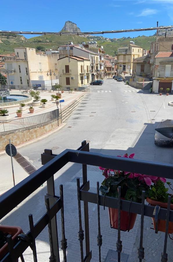 Apartamento Fontana Di Li Rosi Campofranco Exterior foto
