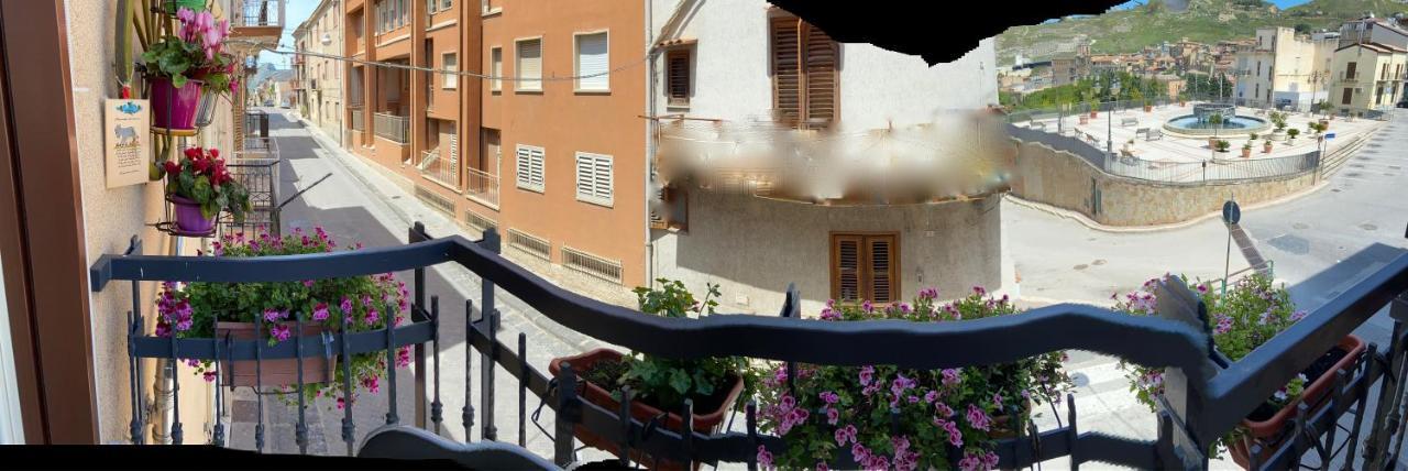Apartamento Fontana Di Li Rosi Campofranco Exterior foto